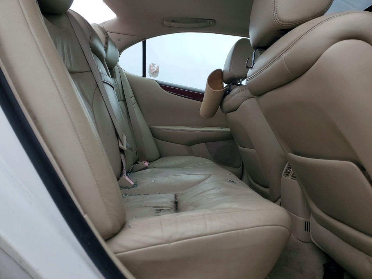 2004 LEXUS ES 330