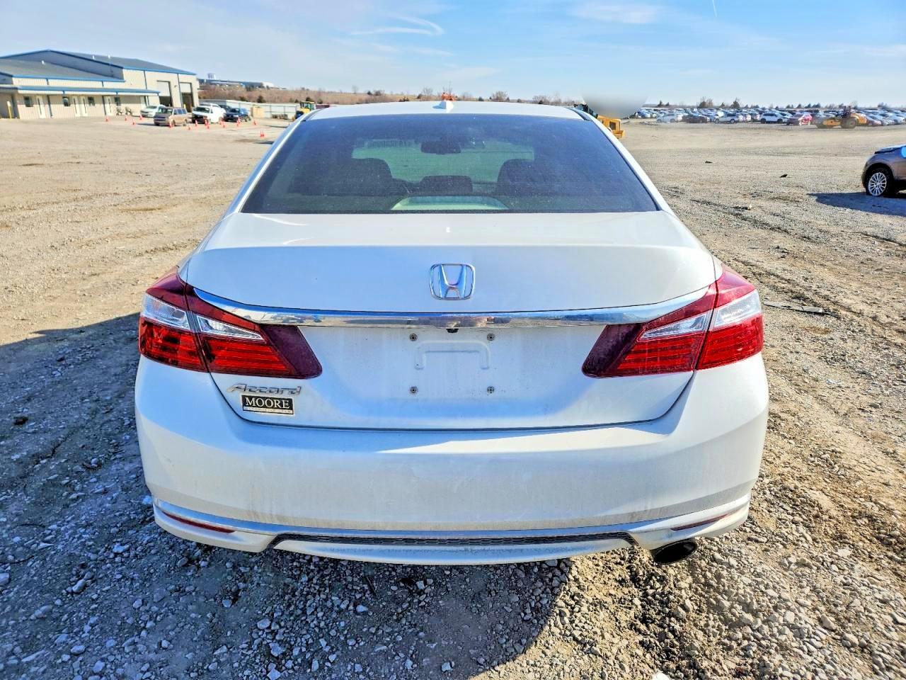 2016 HONDA ACCORD