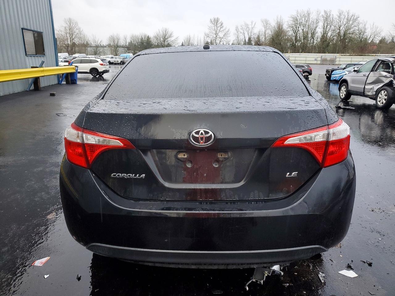 2015 TOYOTA COROLLA