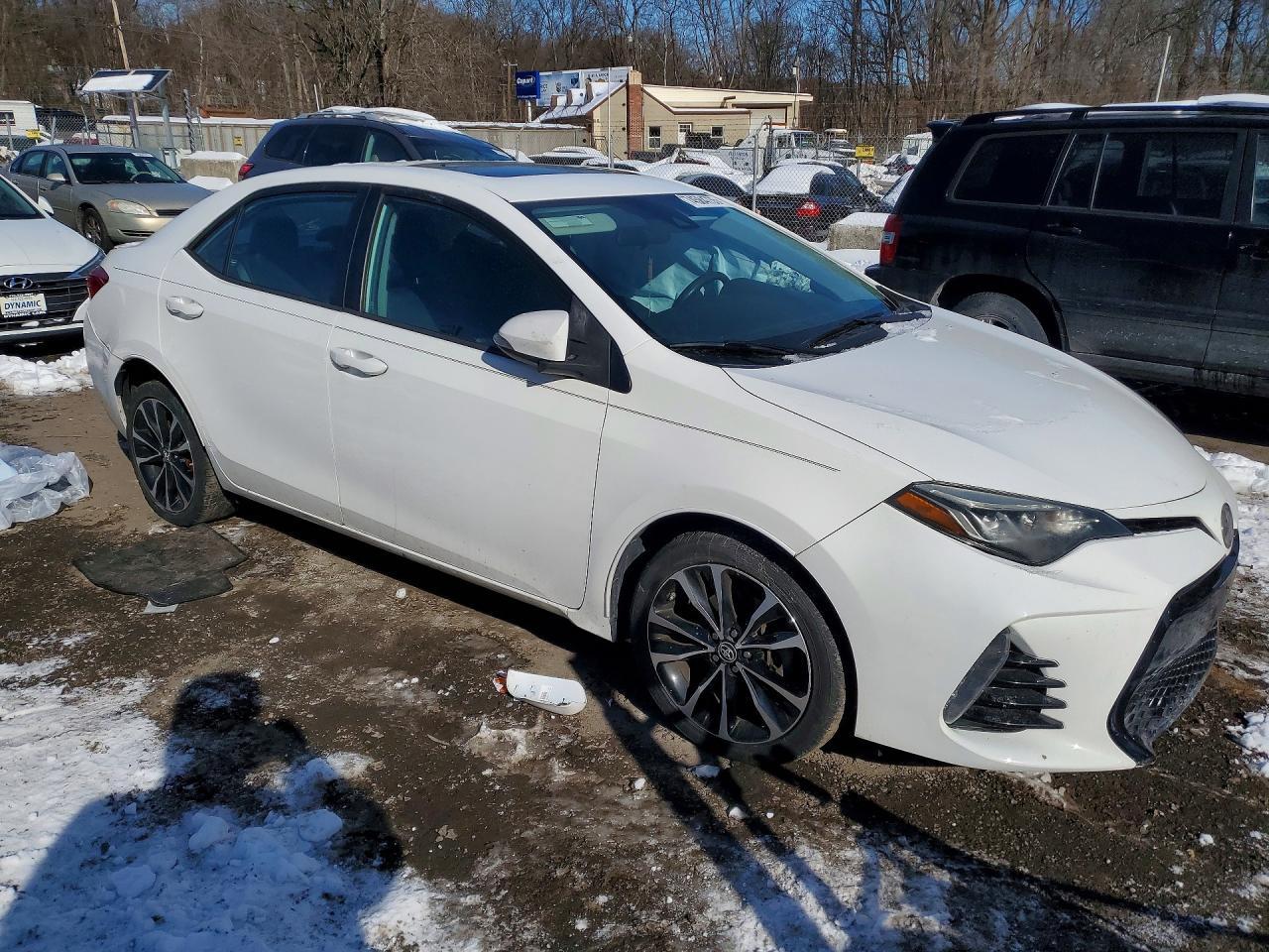 2017 TOYOTA COROLLA