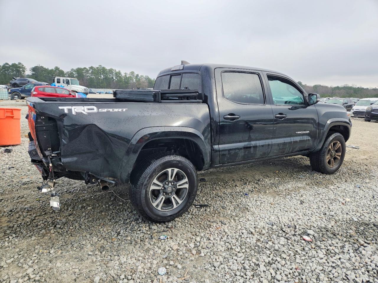 2016 TOYOTA TACOMA