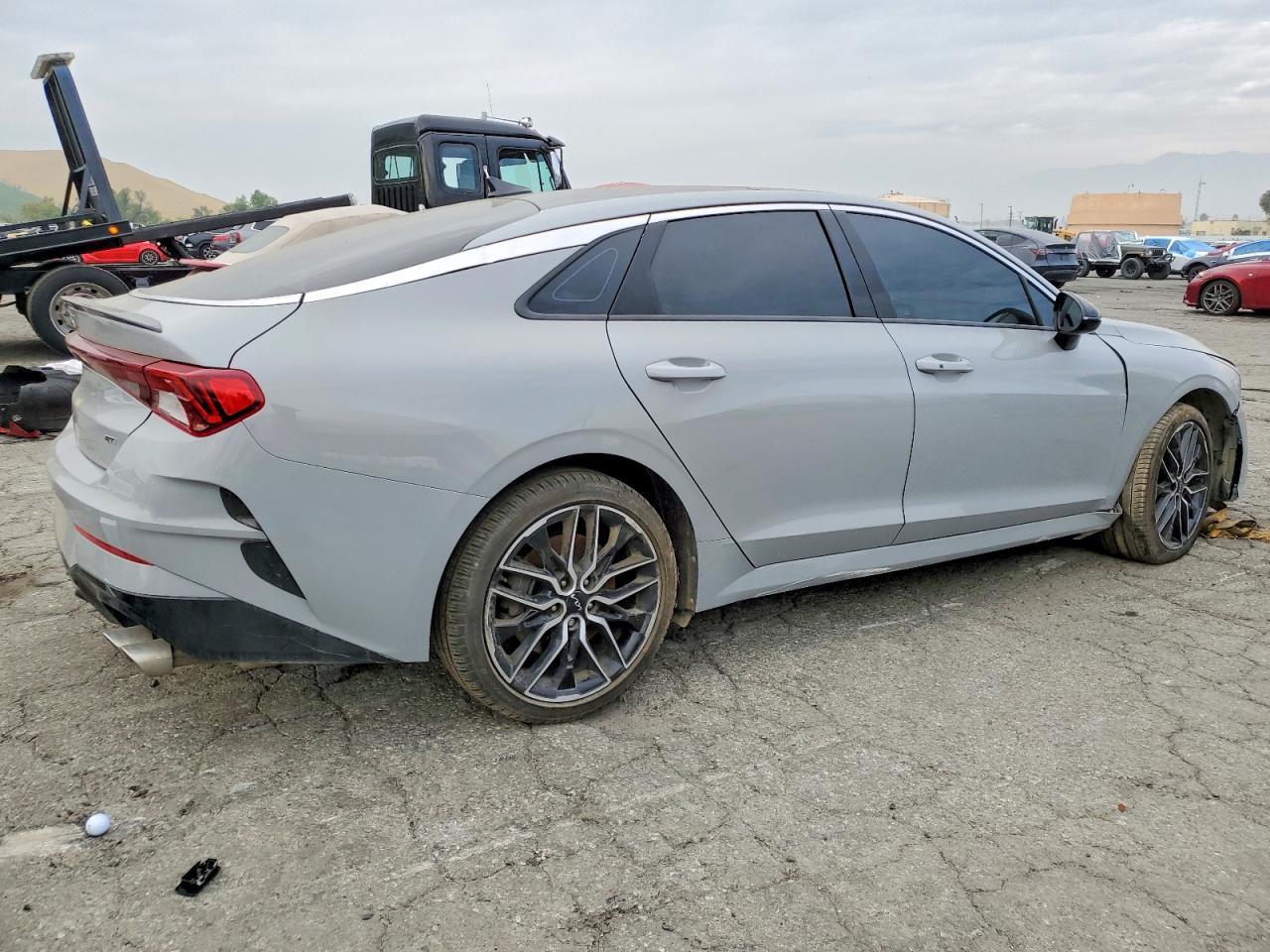 2024 KIA K5