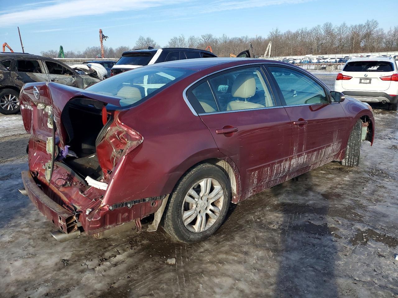 2010 NISSAN ALTIMA