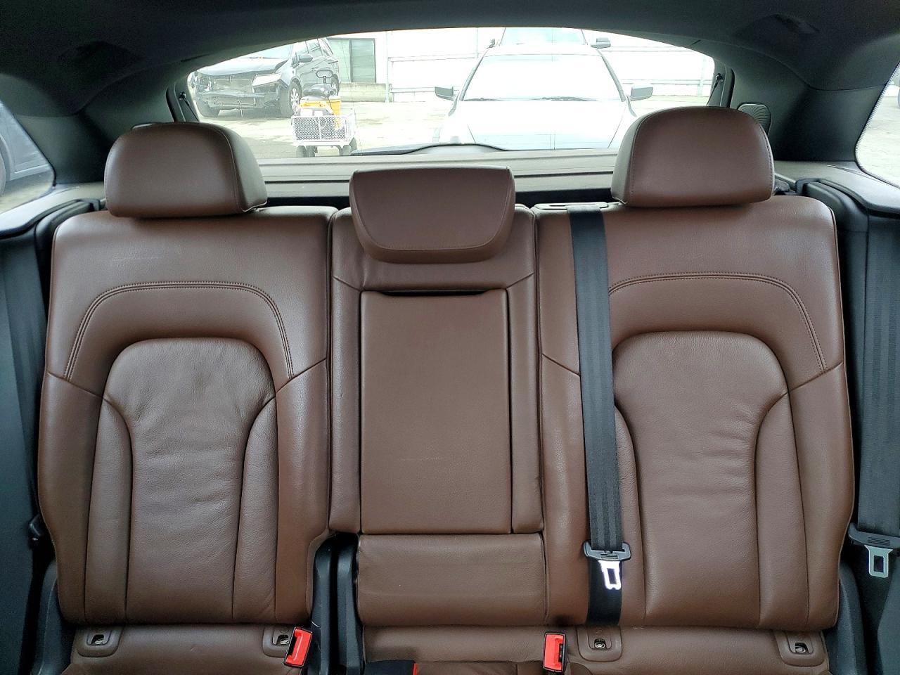 2015 AUDI Q5