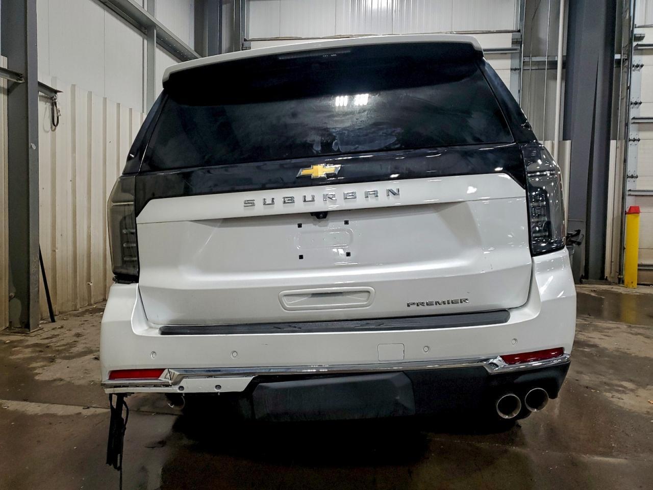 2025 CHEVROLET Suburban
