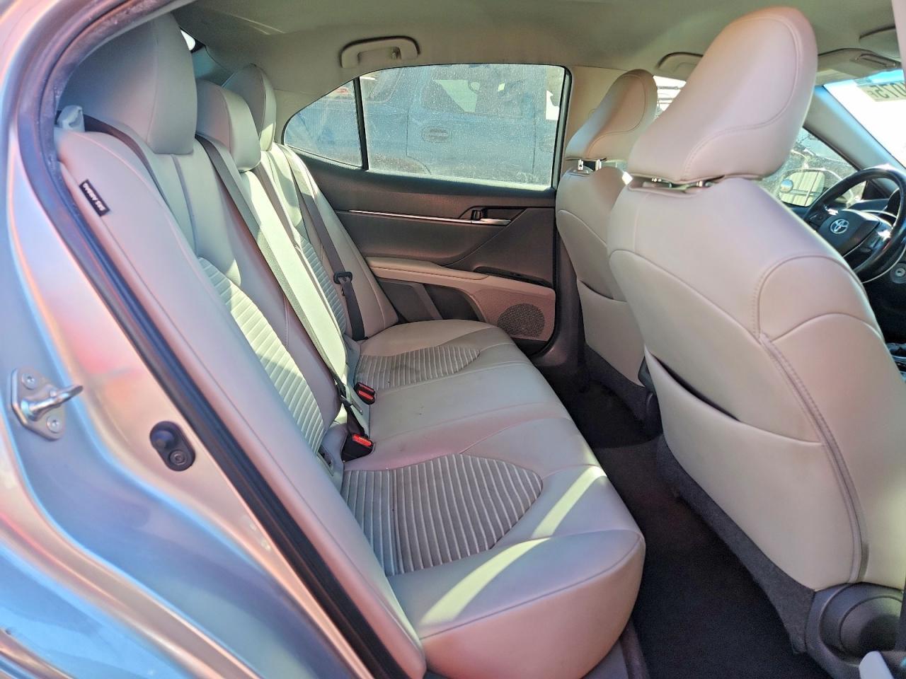 2019 TOYOTA CAMRY