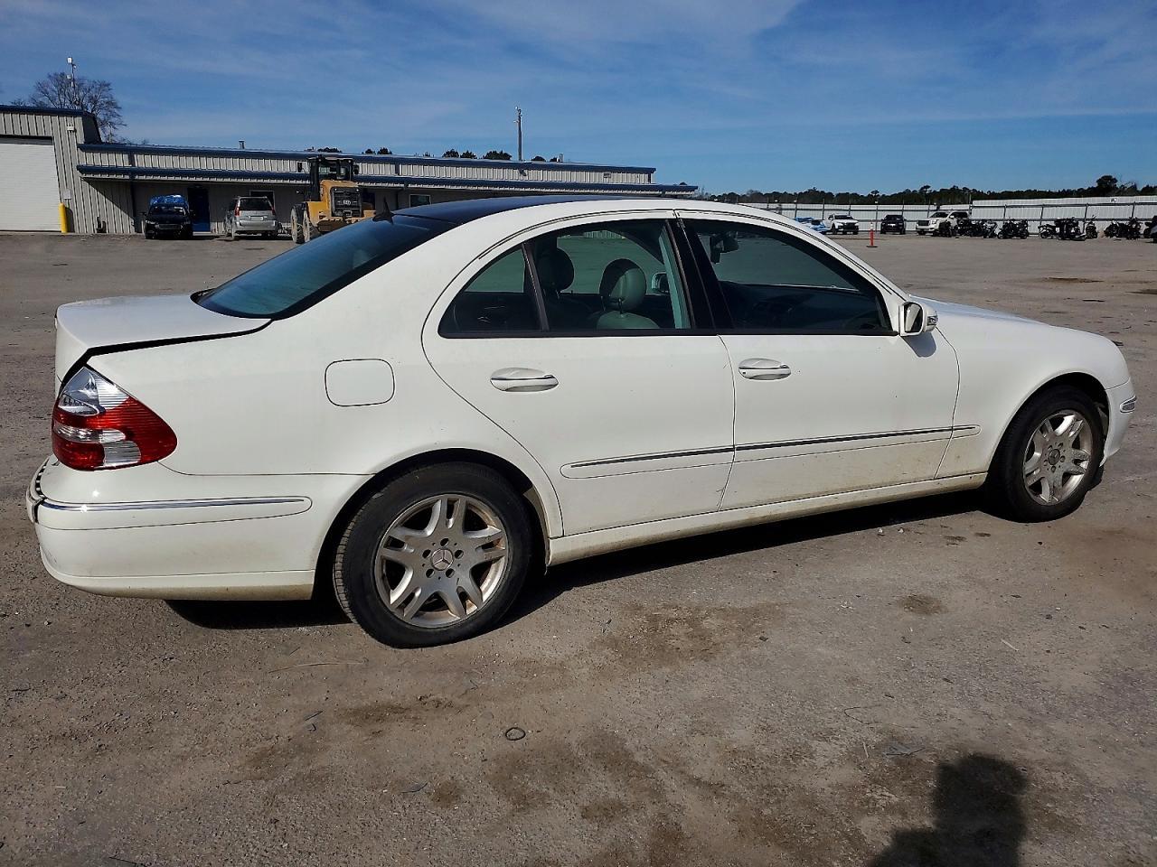 2003 MERCEDES-BENZ E-Class