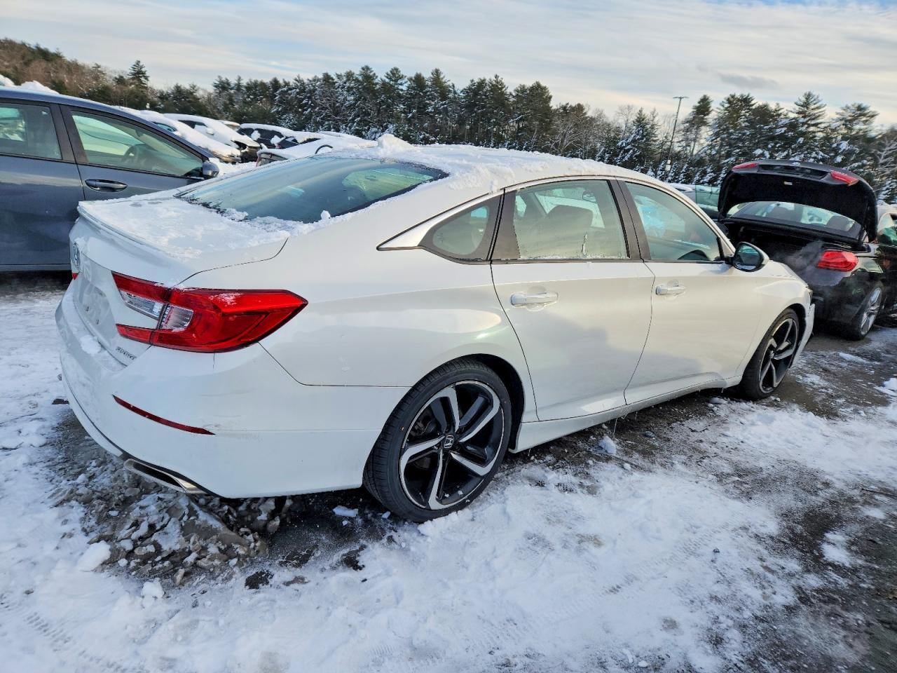 2018 HONDA ACCORD