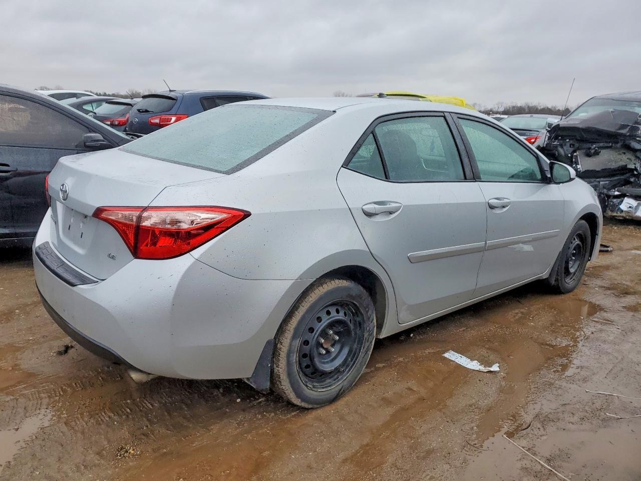 2018 TOYOTA COROLLA