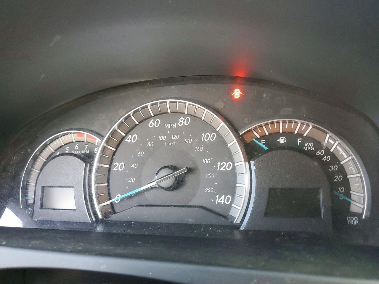 2014 TOYOTA CAMRY