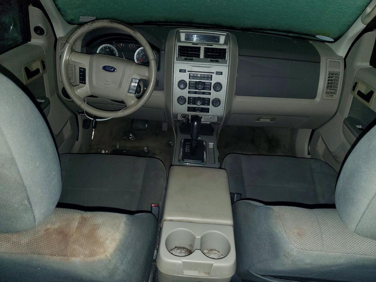 2009 FORD ESCAPE