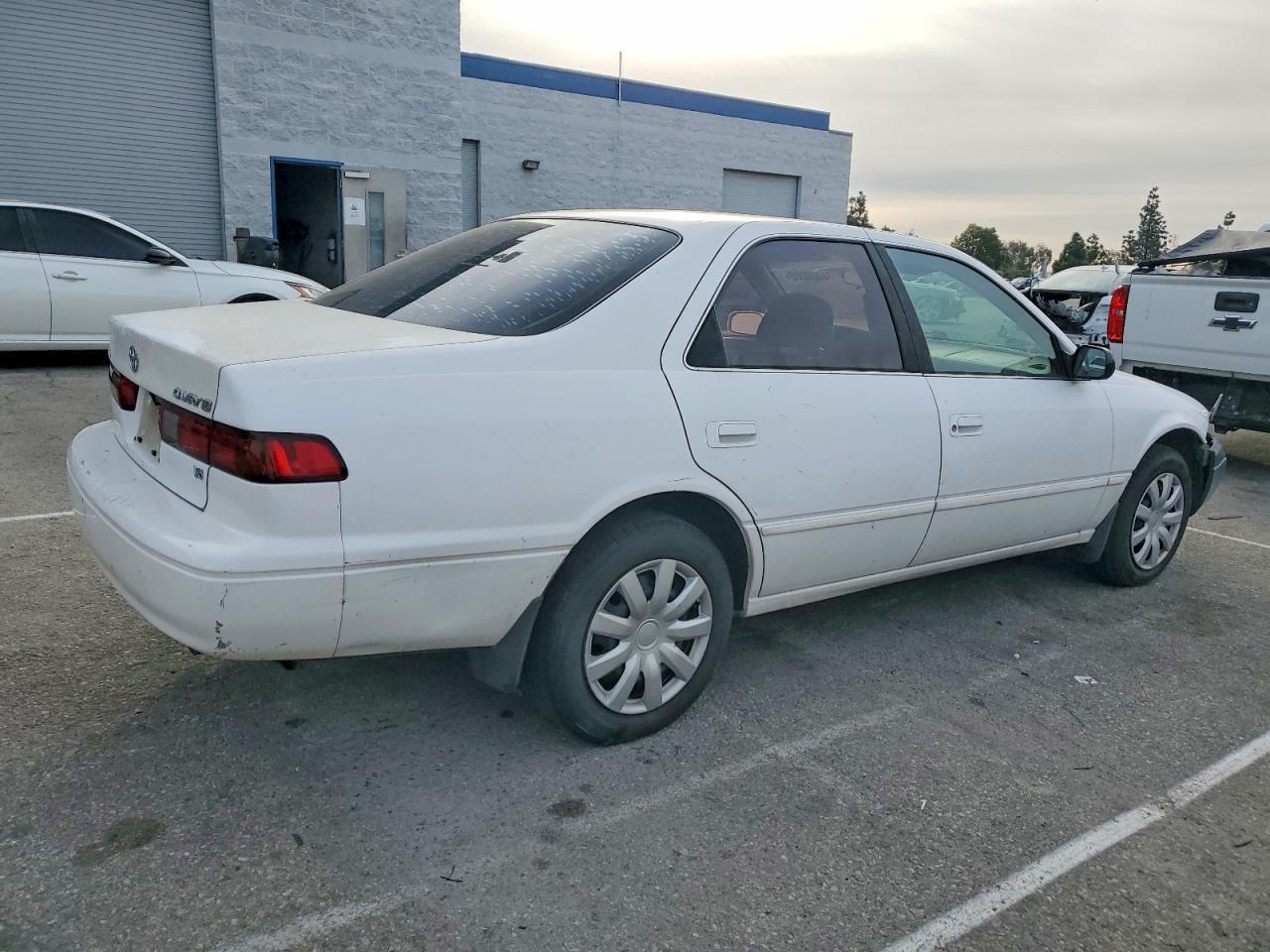 1998 TOYOTA CAMRY