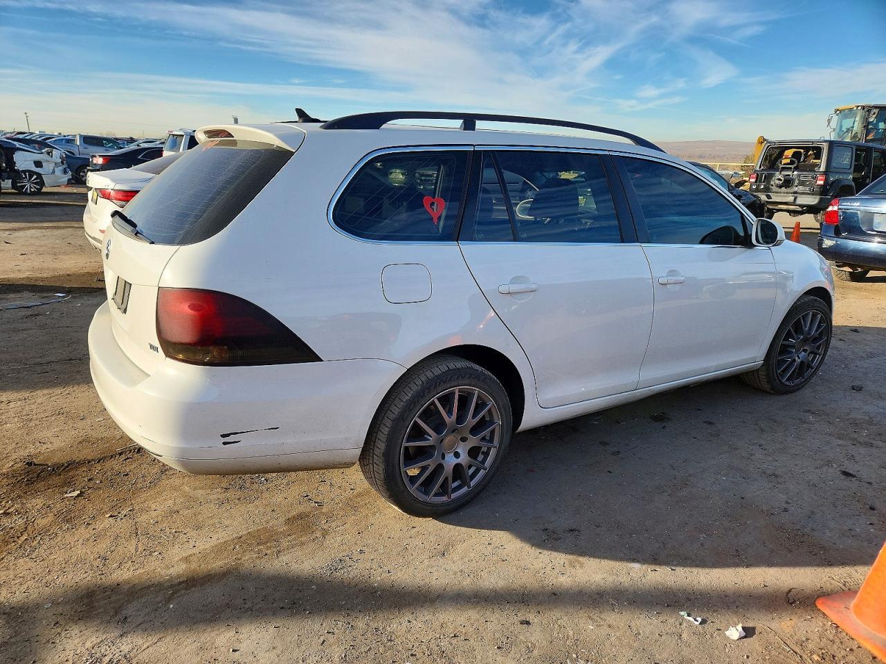 2012 VOLKSWAGEN JETTA