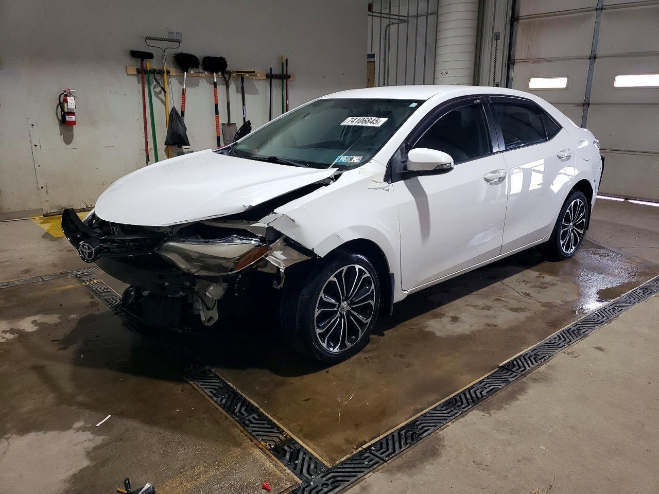 2014 TOYOTA COROLLA