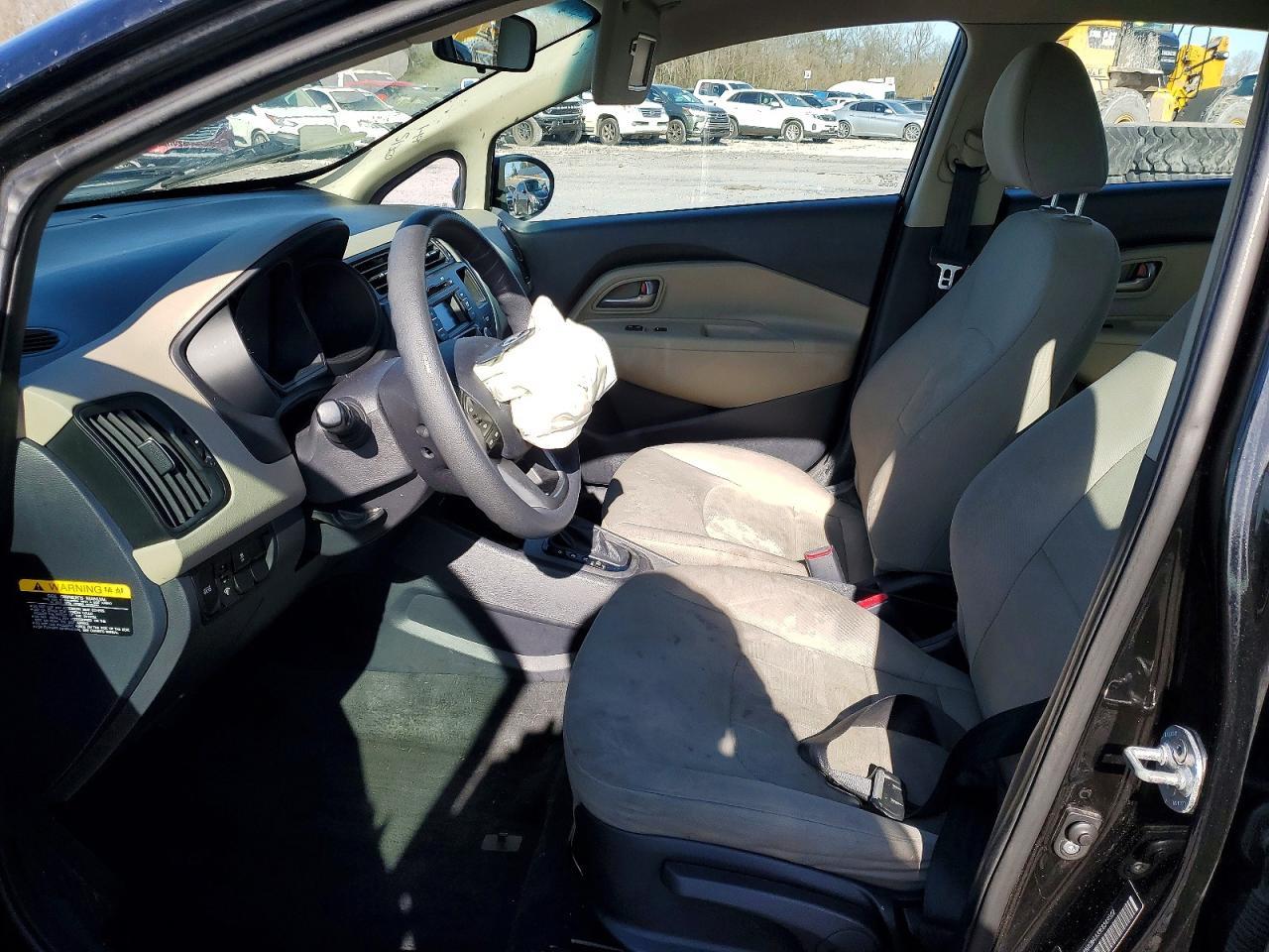 2014 KIA RIO