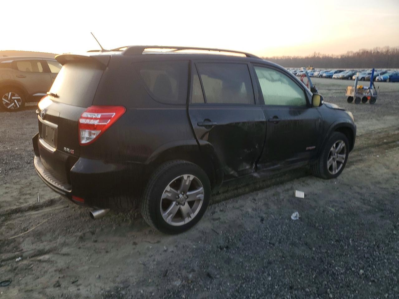 2012 TOYOTA RAV4