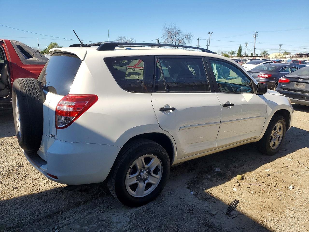 2011 TOYOTA RAV4