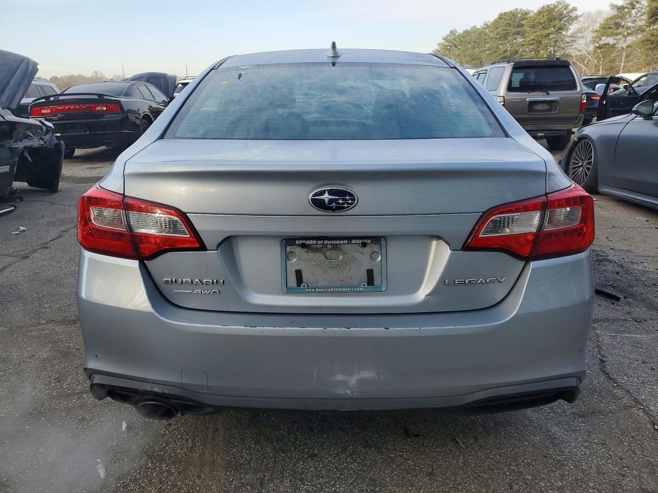 2018 SUBARU Legacy