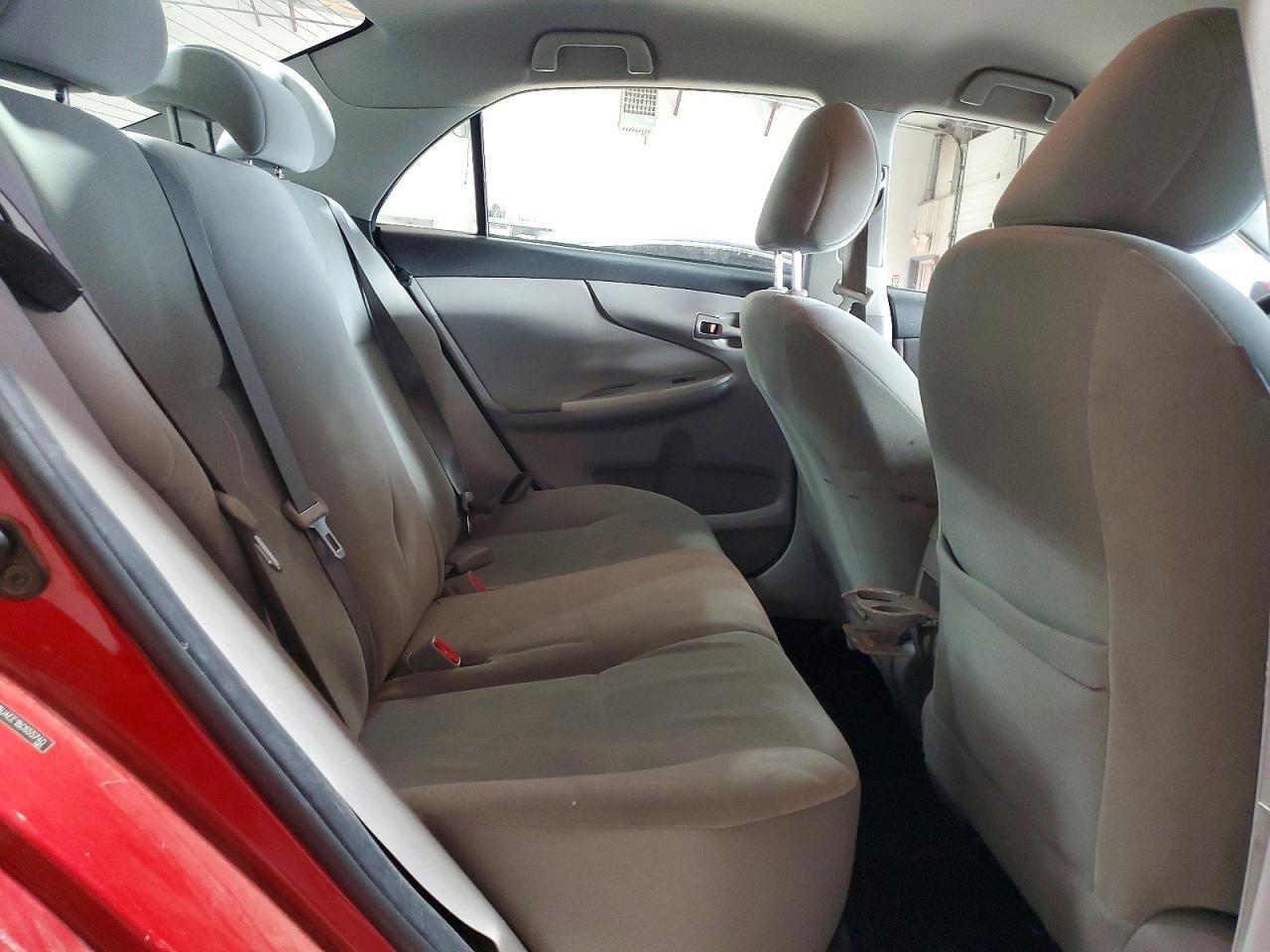 2011 TOYOTA COROLLA