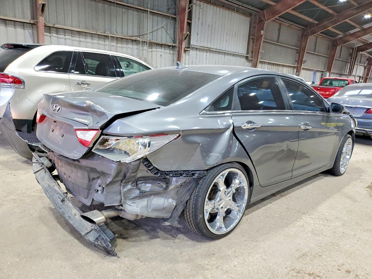 2011 HYUNDAI SONATA