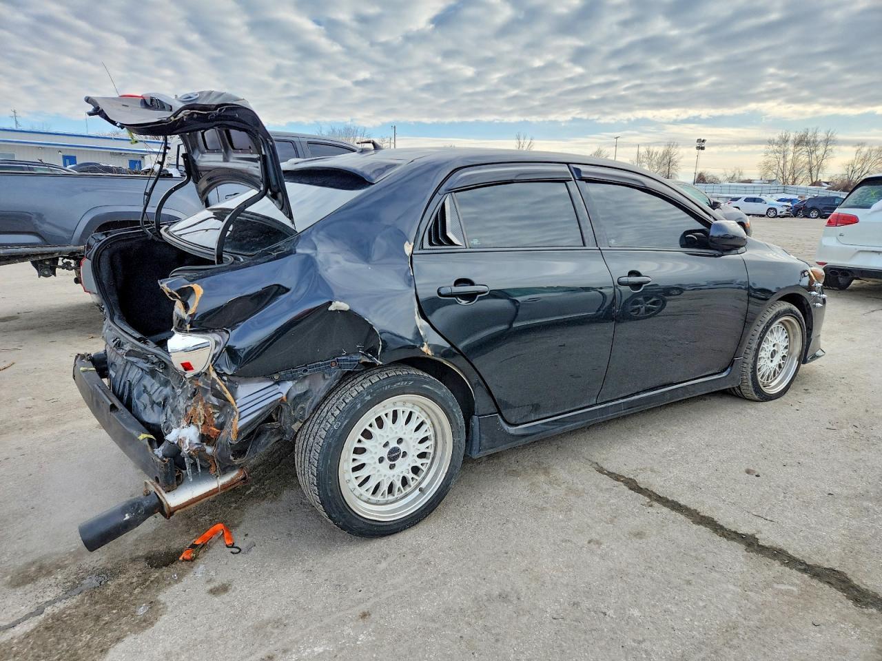 2012 TOYOTA COROLLA