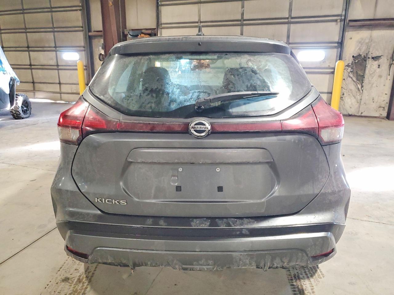 2021 NISSAN KICKS