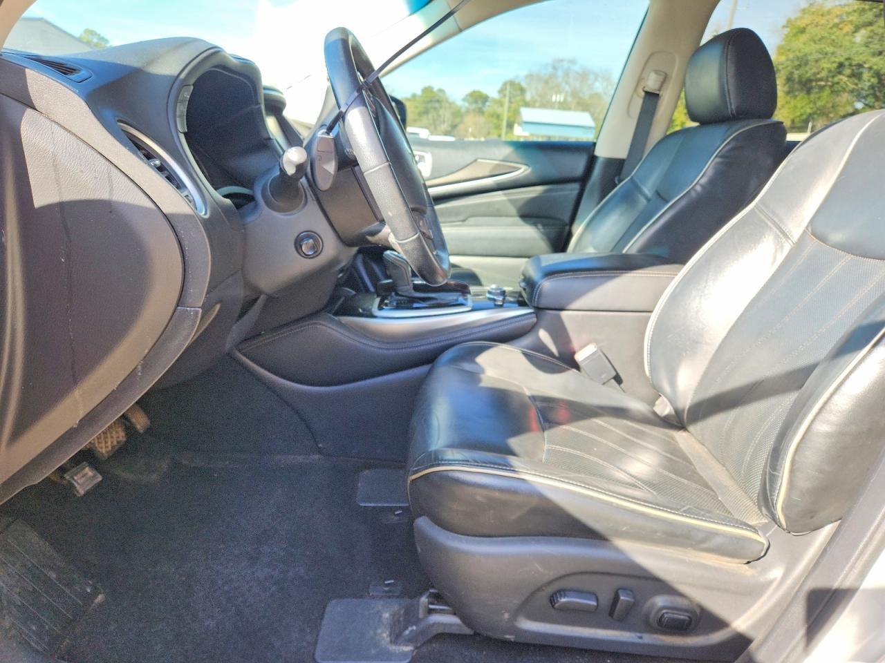 2016 INFINITI QX60
