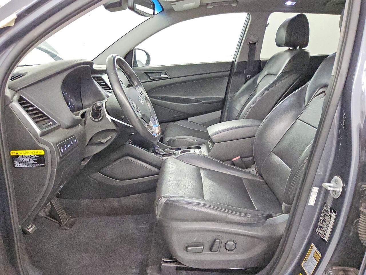 2016 HYUNDAI TUCSON