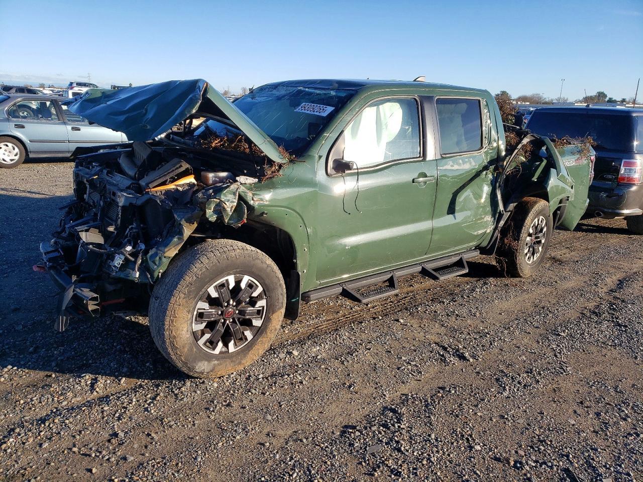 2022 NISSAN Frontier