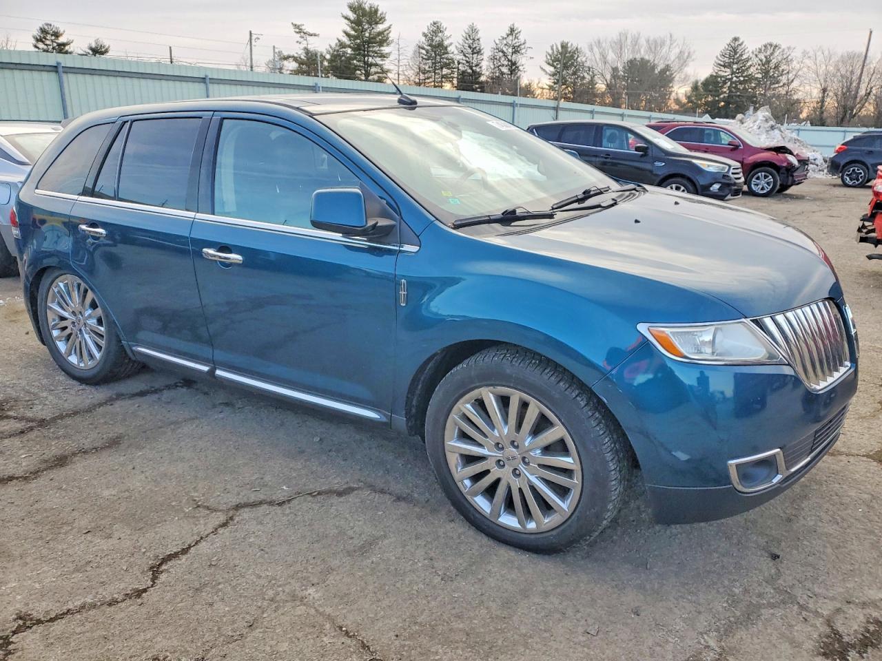 2011 LINCOLN MKX