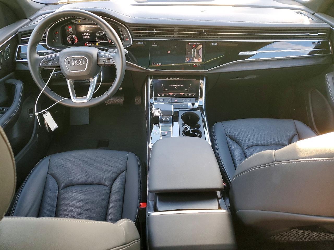 2023 AUDI Q8