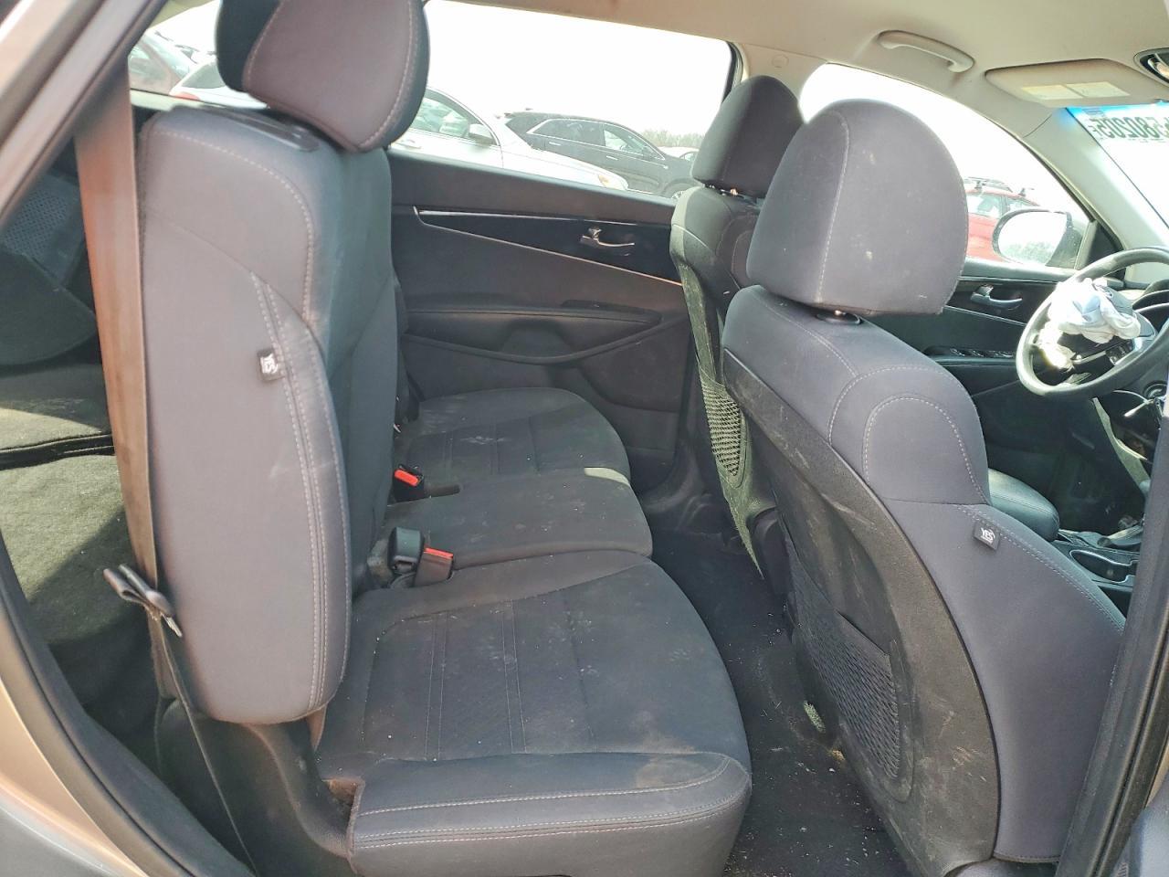 2019 KIA SORENTO