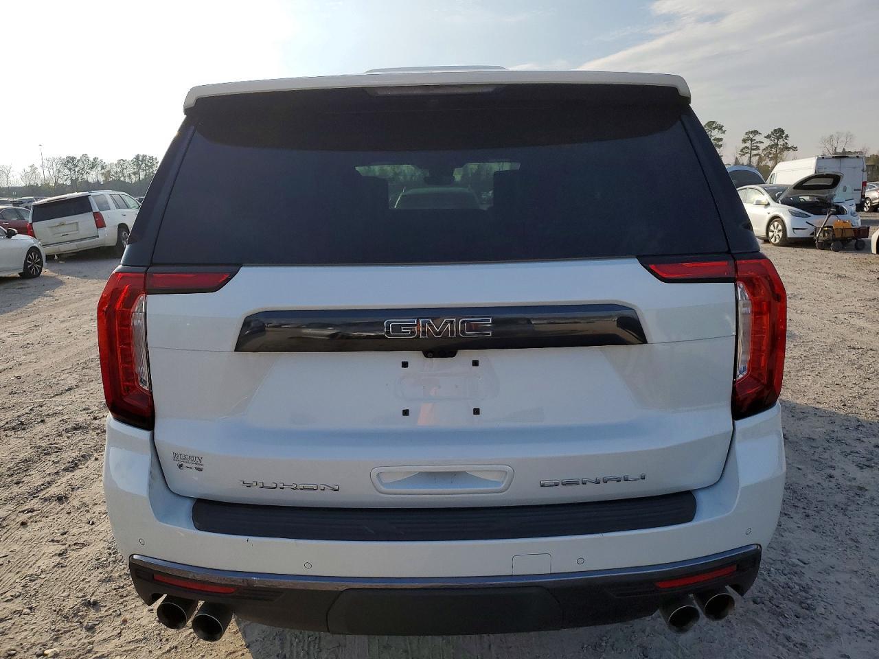 2024 GMC Yukon