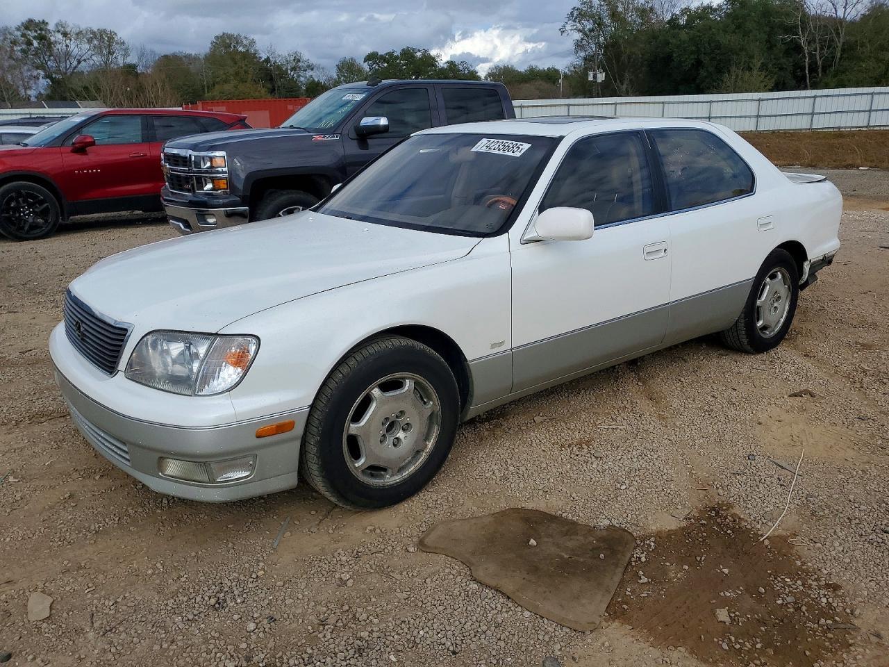 2000 LEXUS Ls 400