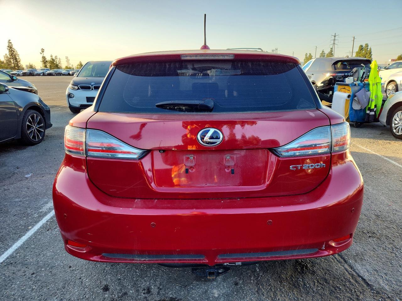 2013 LEXUS CT 200H