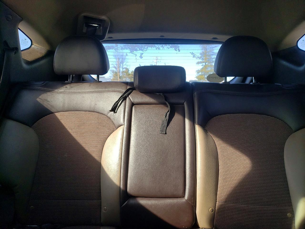 2012 HYUNDAI TUCSON