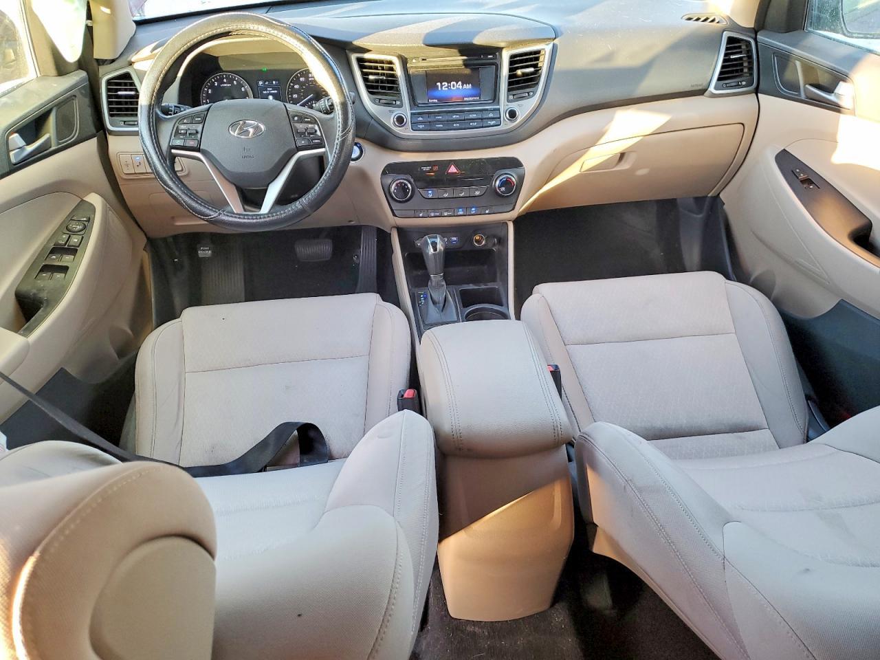 2016 HYUNDAI TUCSON