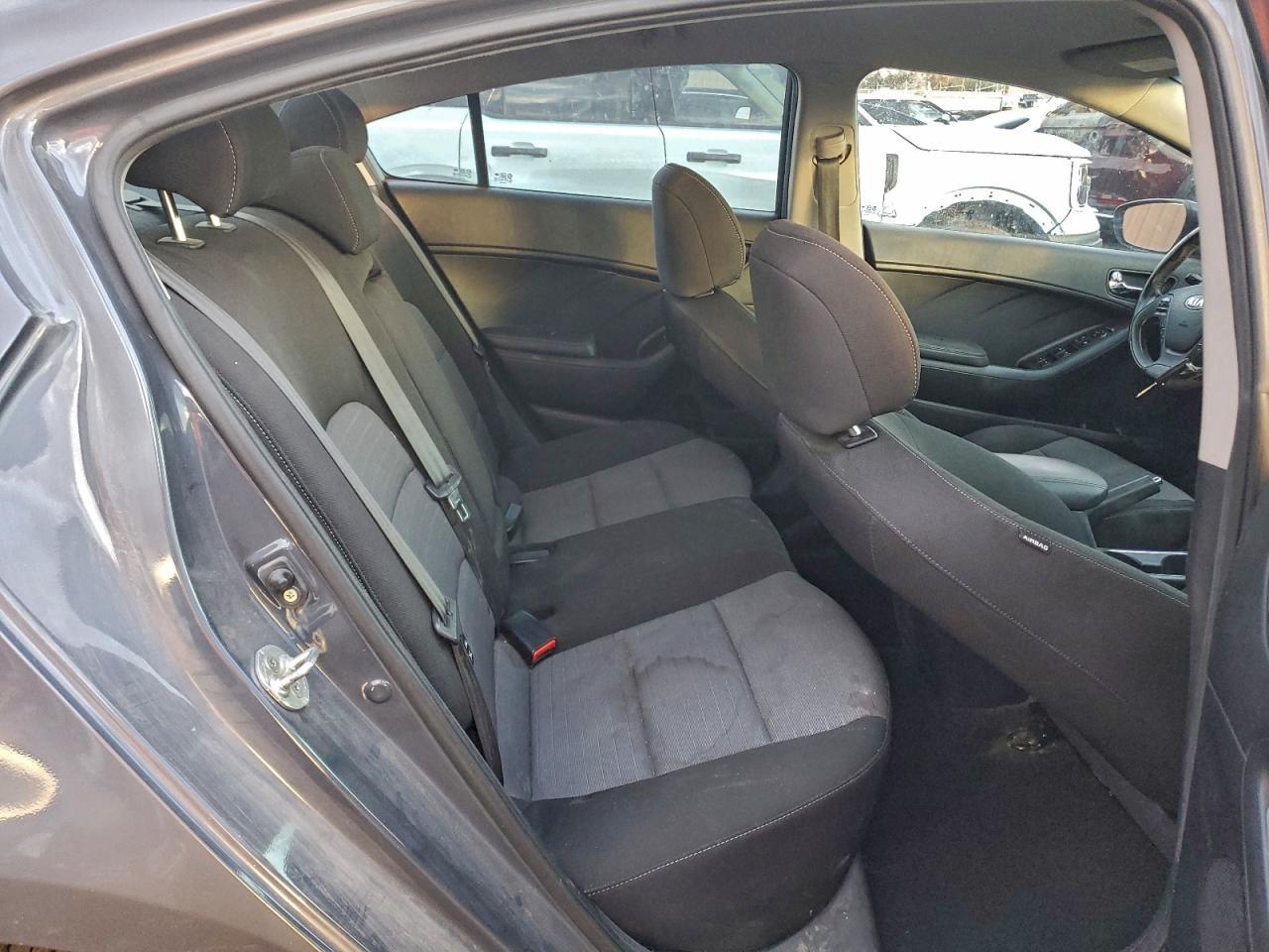 2015 KIA FORTE