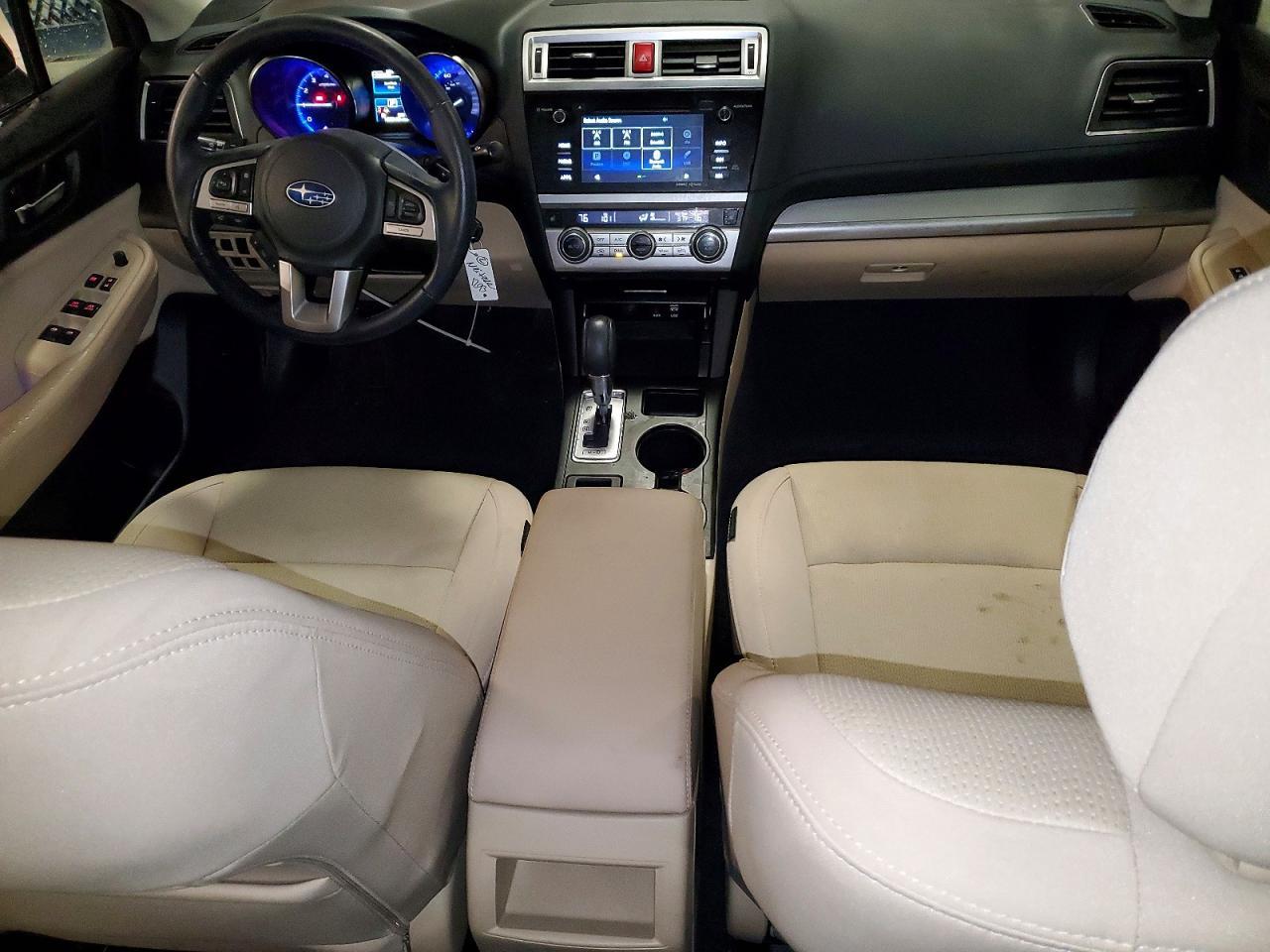 2017 SUBARU Legacy