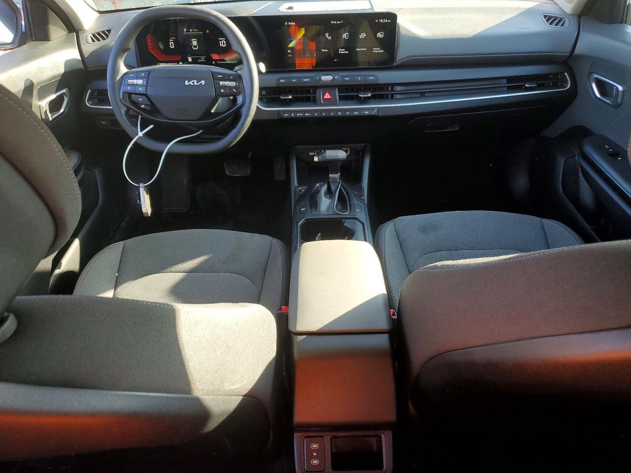 2025 KIA K4