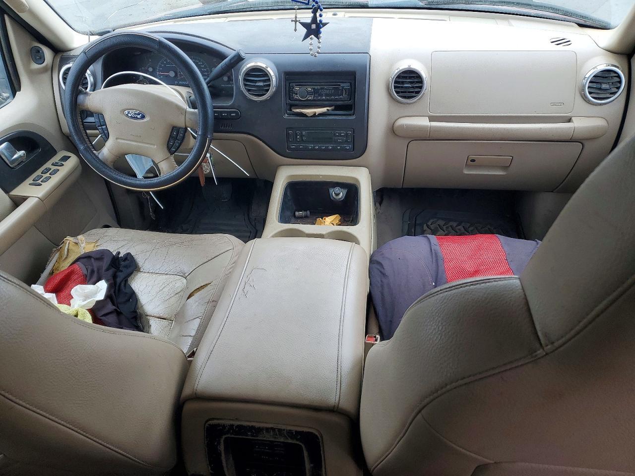 2004 FORD Expedition