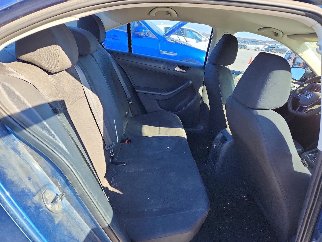 2016 VOLKSWAGEN JETTA
