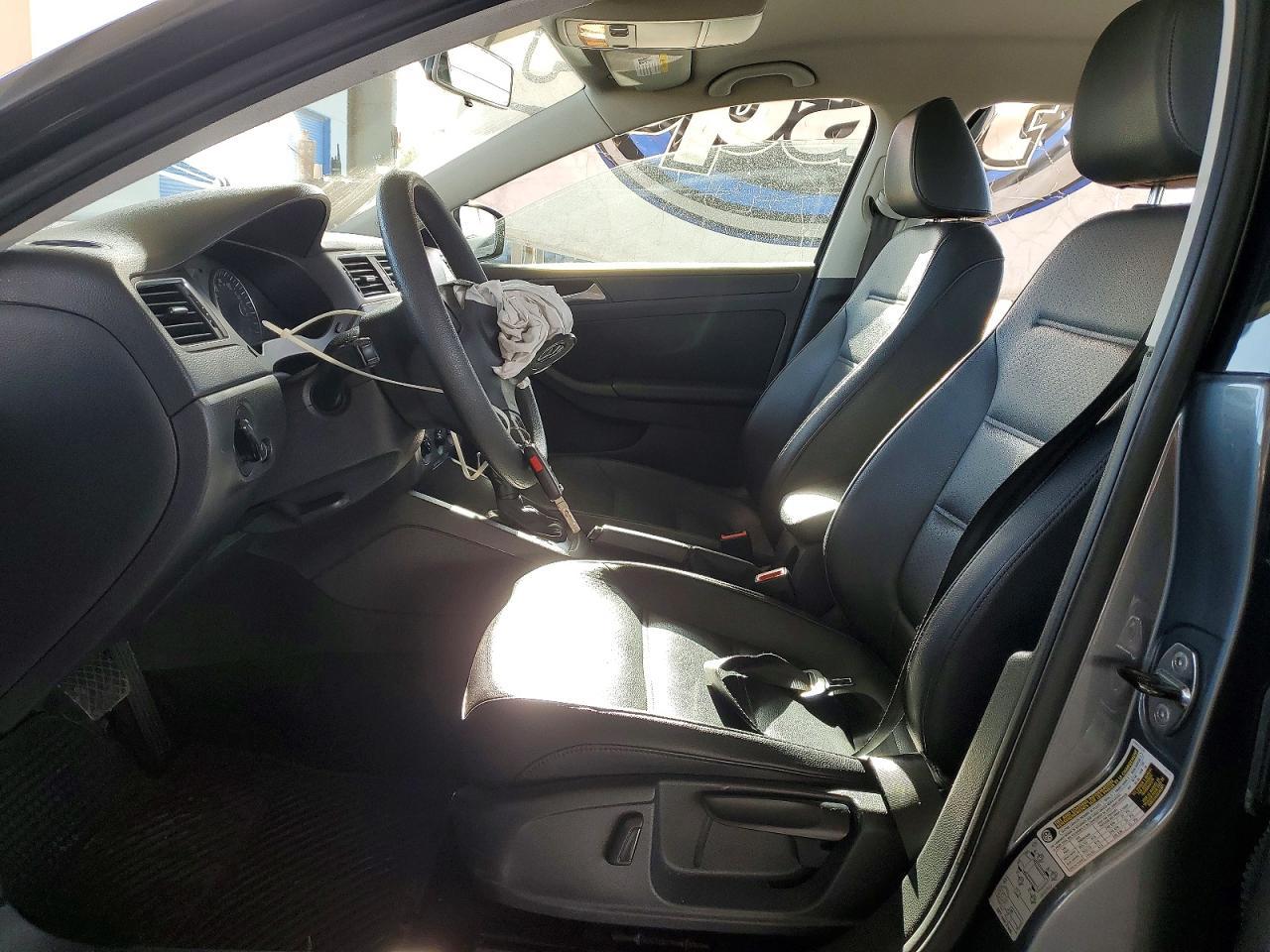 2014 VOLKSWAGEN JETTA