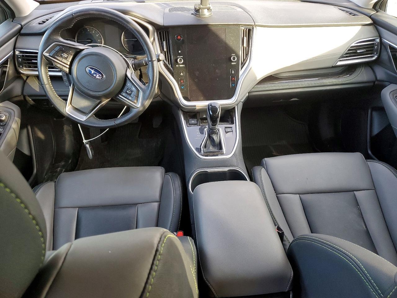 2022 SUBARU Outback