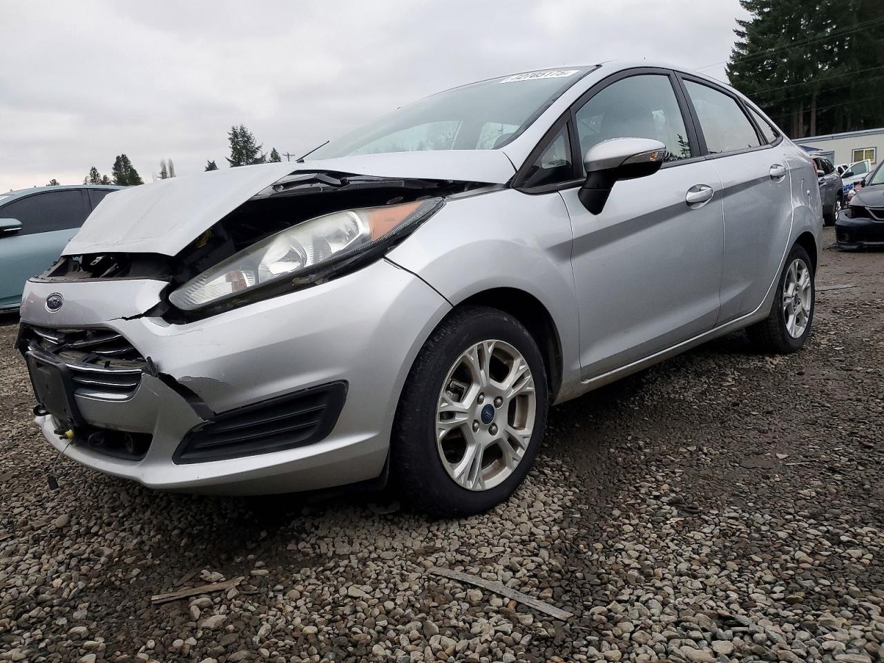 2015 FORD Fiesta