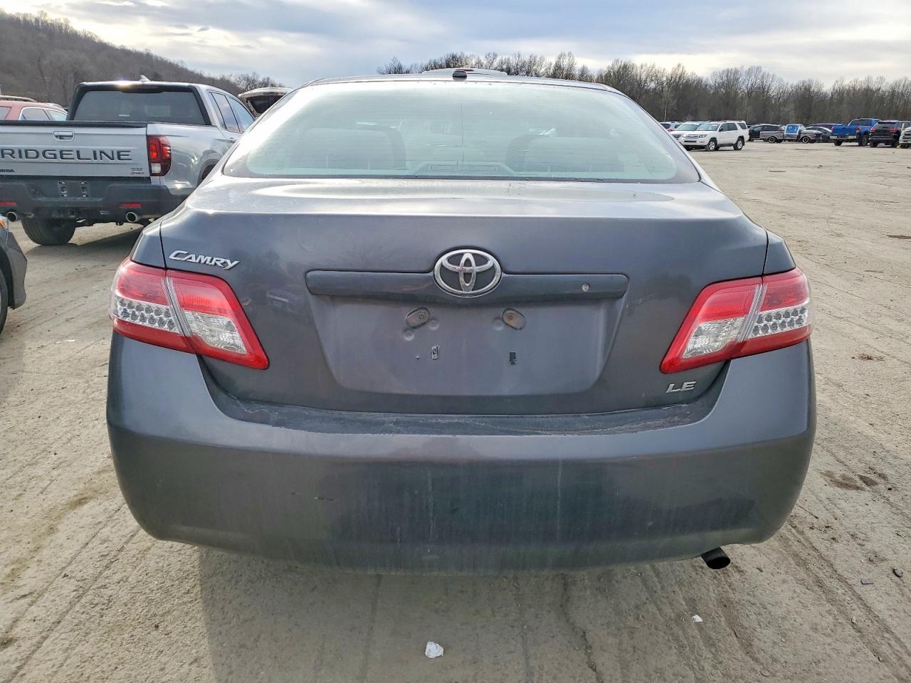 2010 TOYOTA CAMRY