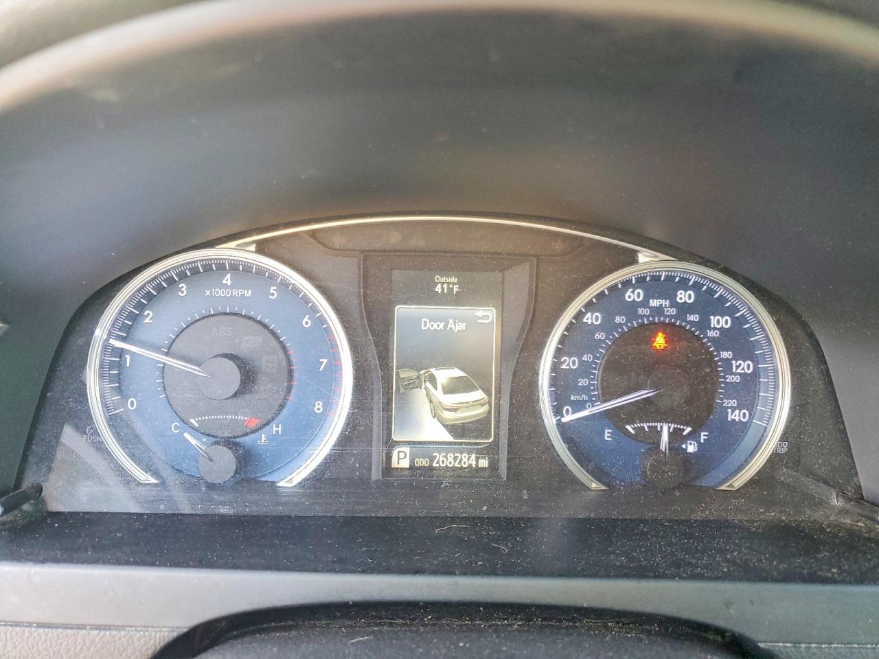 2017 TOYOTA CAMRY