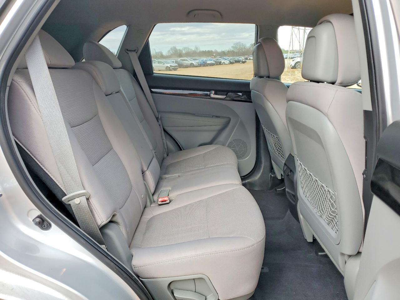 2014 KIA SORENTO
