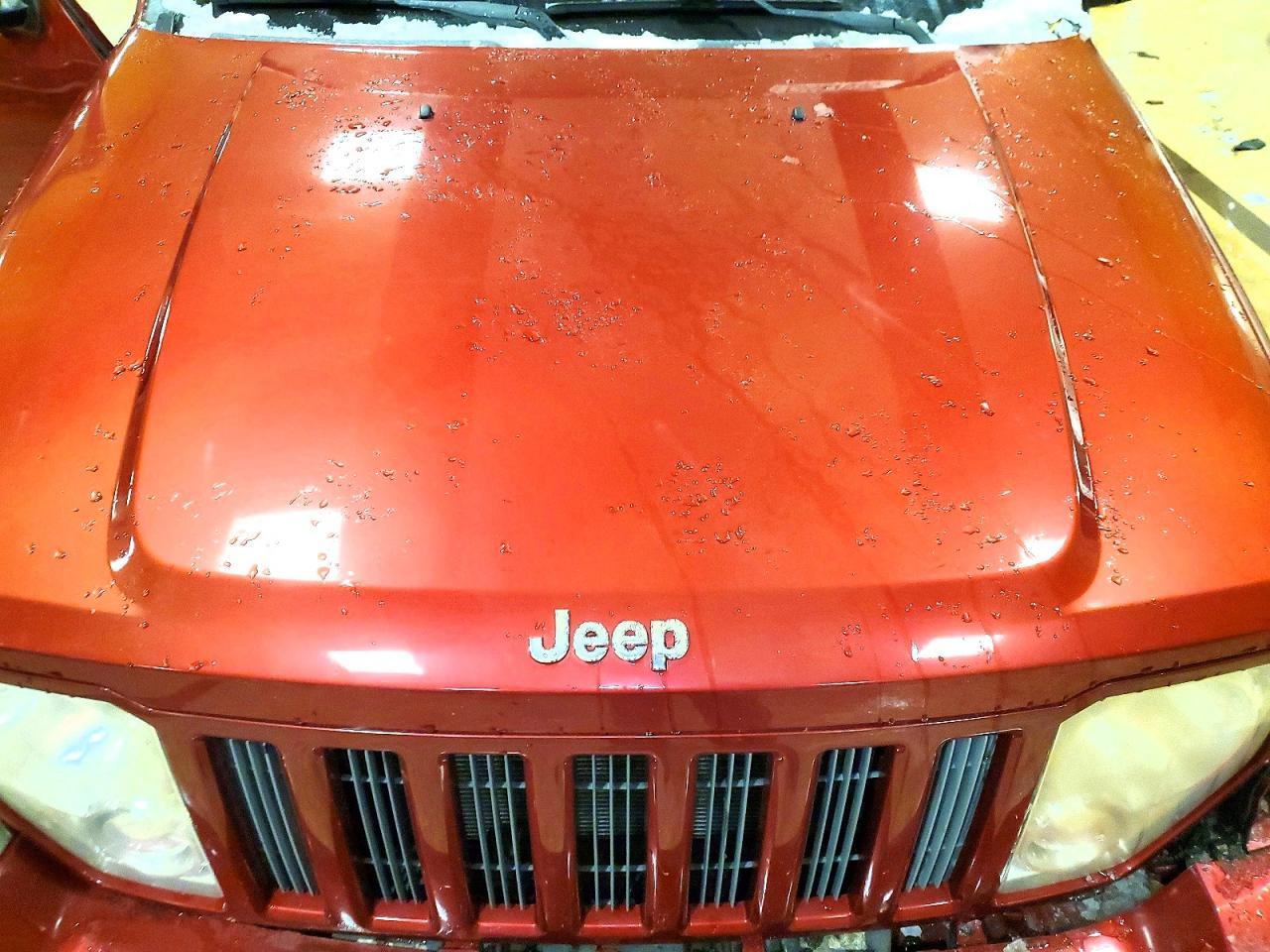2012 JEEP Liberty