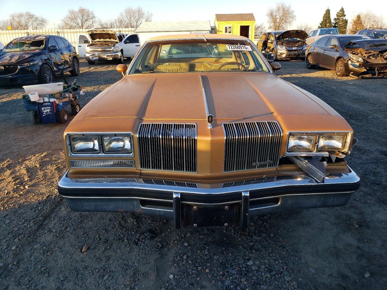1977 OLDSMOBILE Cutlass